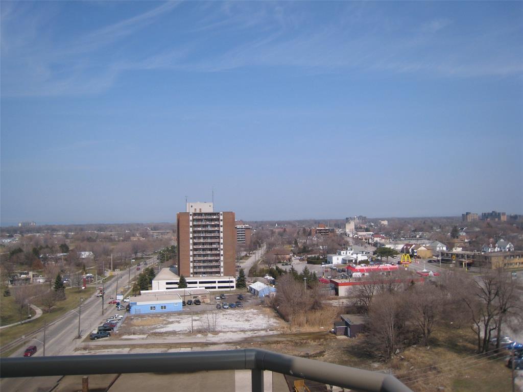 1101-350 Front Street North, Sarnia, ON