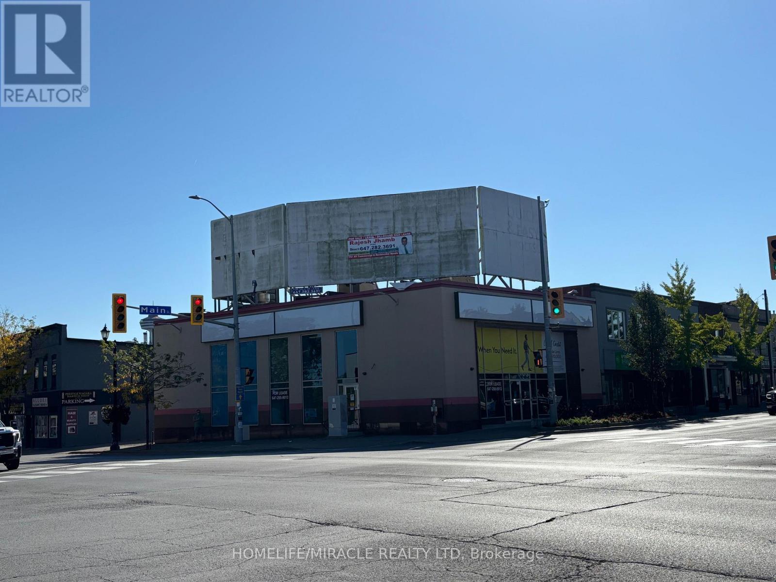 5890 Main Street, Niagara Falls, ON