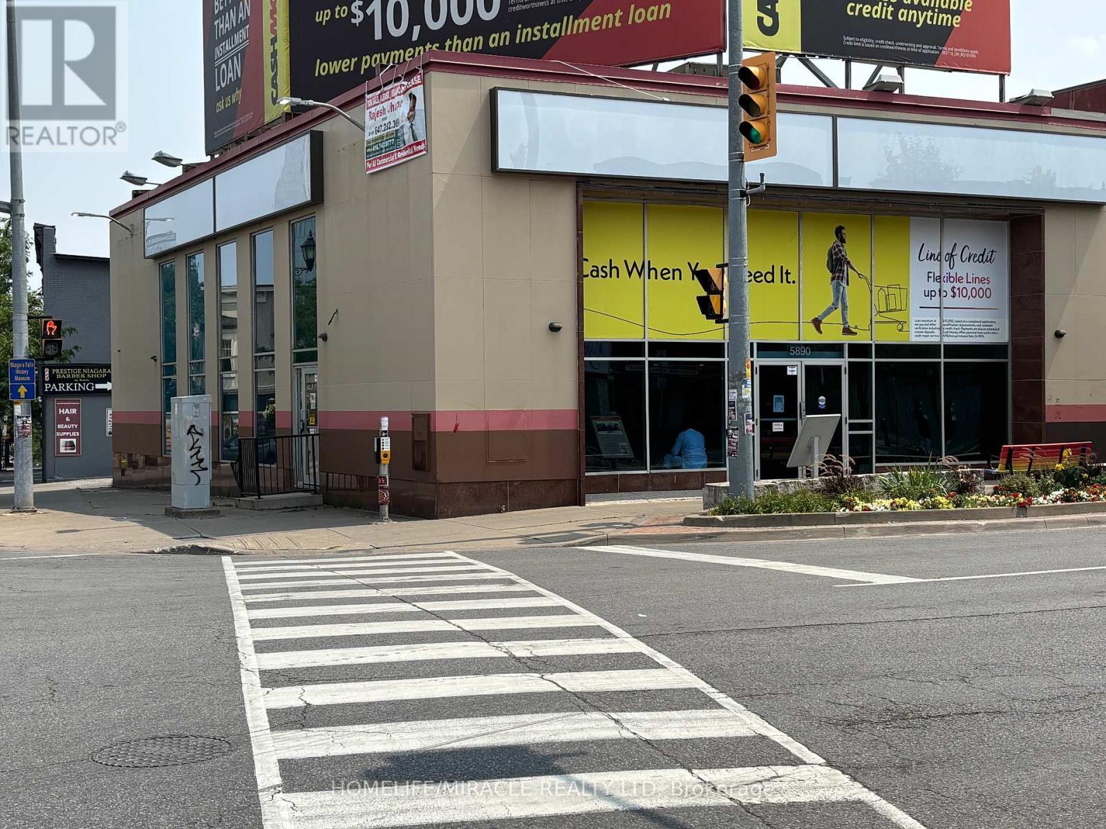 5890 Main Street, Niagara Falls, ON