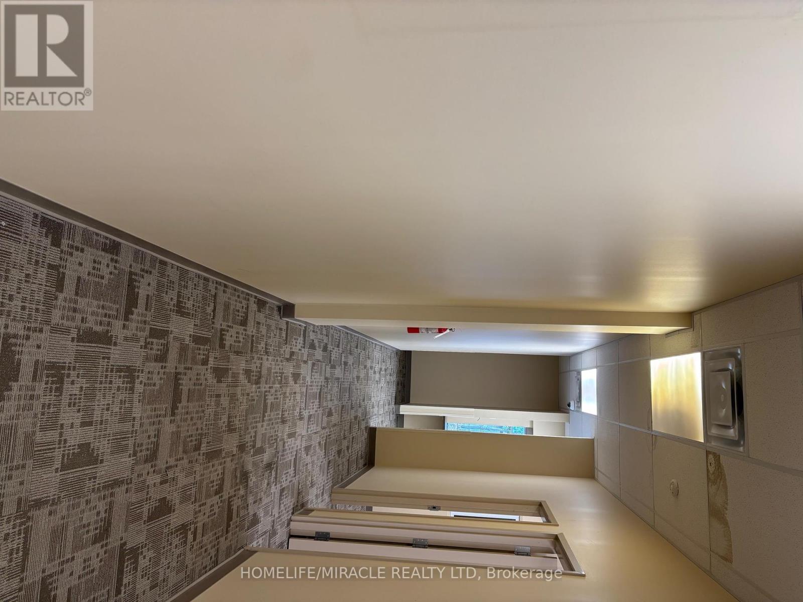 5890 Main Street, Niagara Falls, ON