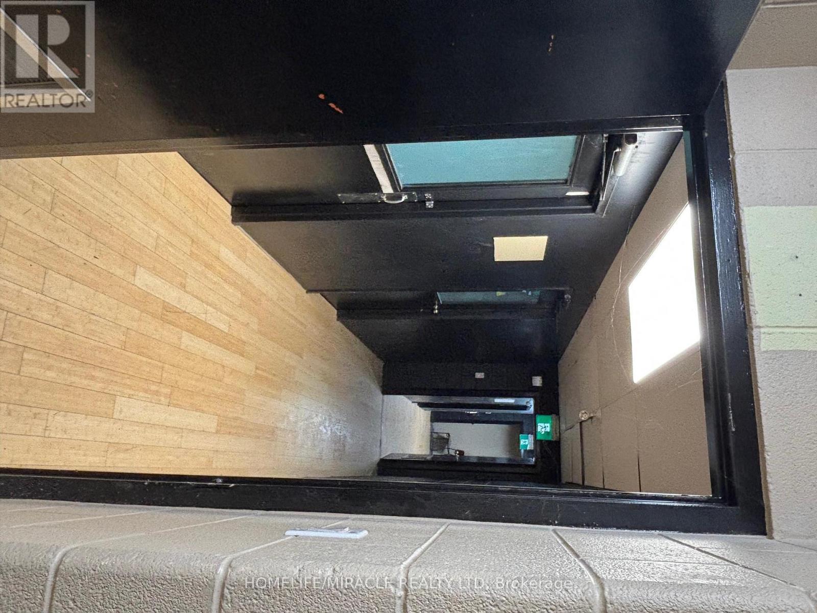 5890 Main Street, Niagara Falls, ON