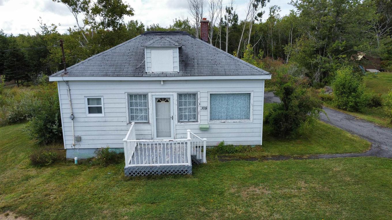 308 Lake Road, Glace Bay, NS