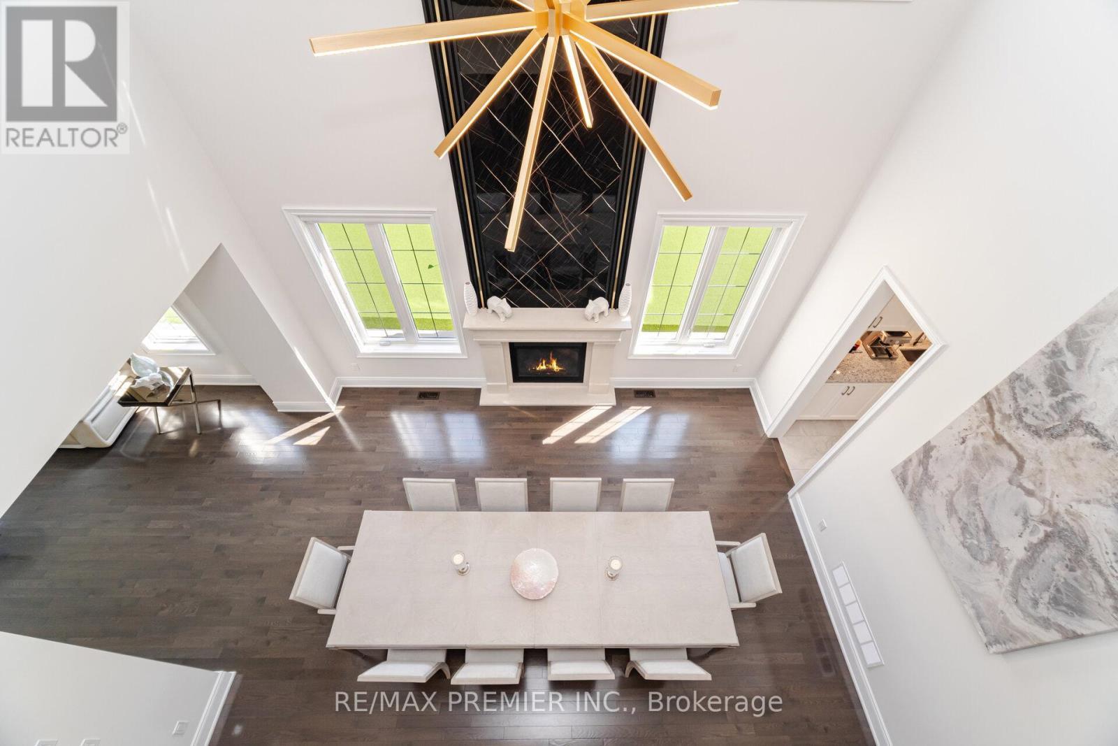 18 Erintown Crescent, Brampton, ON - Indoor With Fireplace