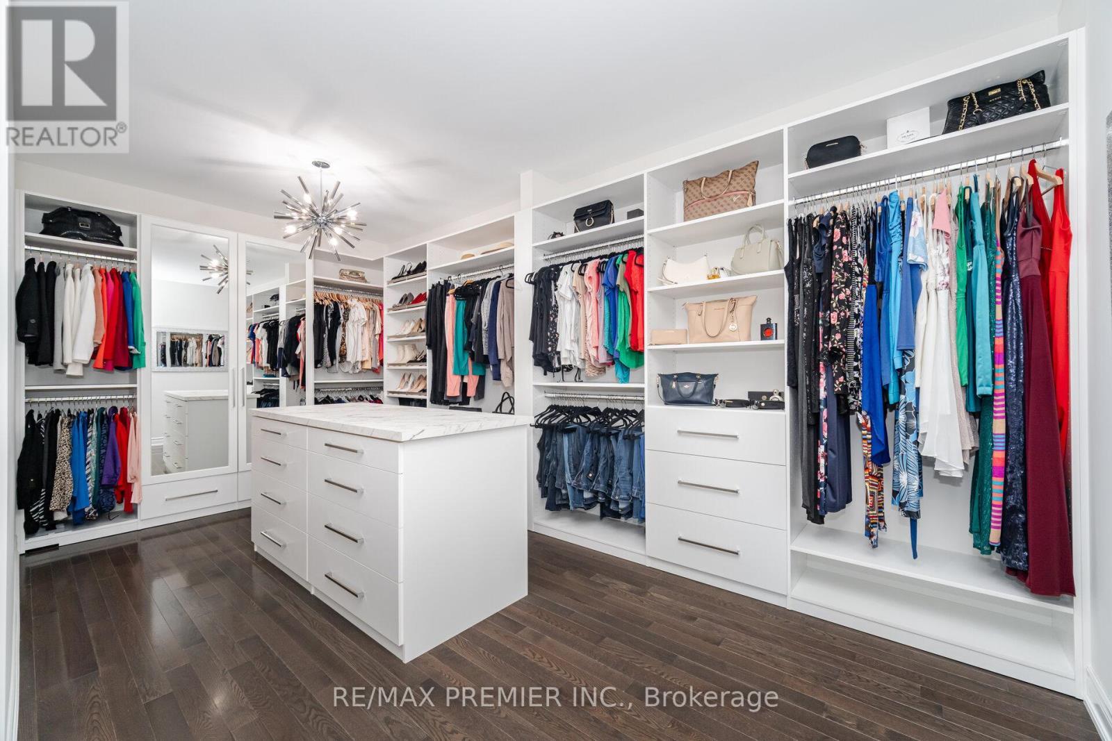 18 Erintown Crescent, Brampton, ON - Indoor With Storage