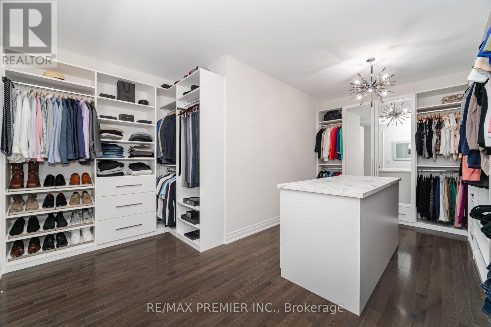 18 Erintown Crescent, Brampton, ON - Indoor With Storage