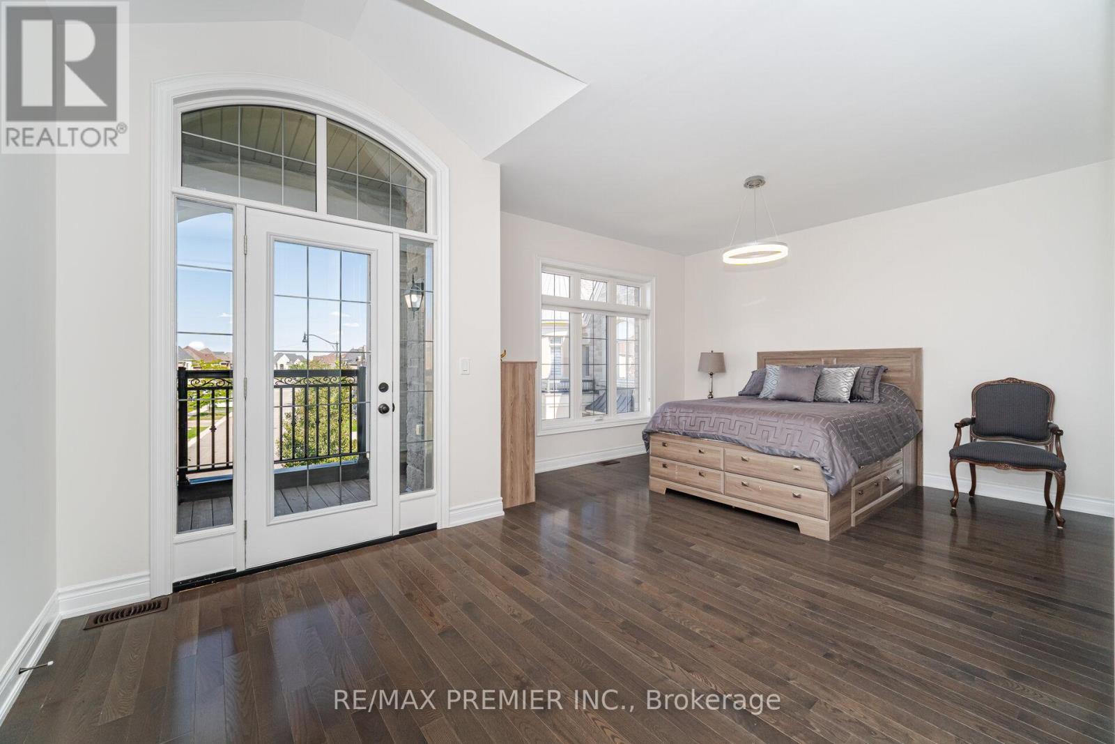 18 Erintown Crescent, Brampton, ON - Indoor Photo Showing Bedroom