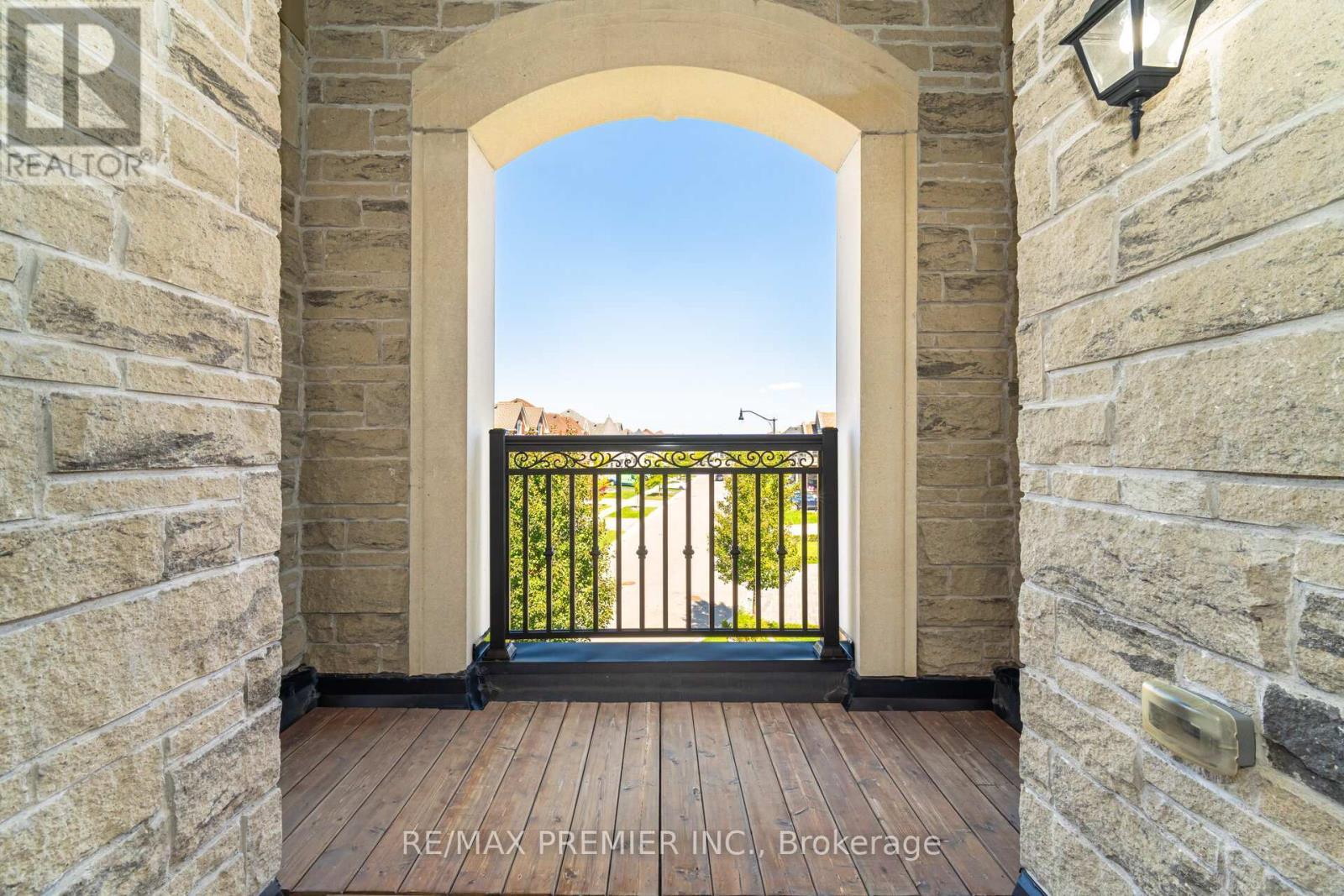 18 Erintown Crescent, Brampton, ON -