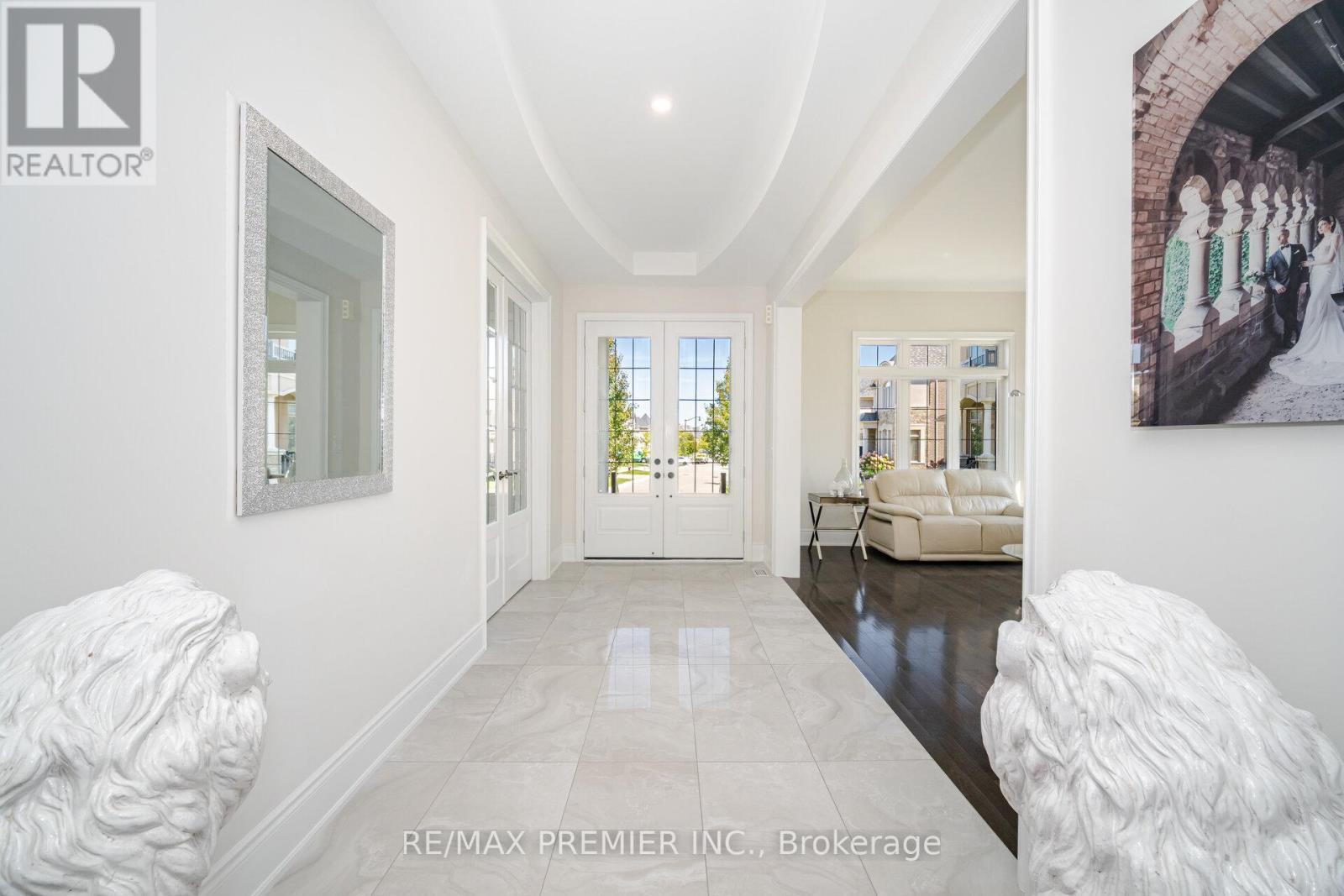 18 Erintown Crescent, Brampton, ON - Indoor Photo Showing Other Room