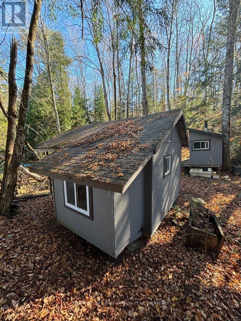 8 Cannonball Lane, Minden Hills (Snowdon), ON