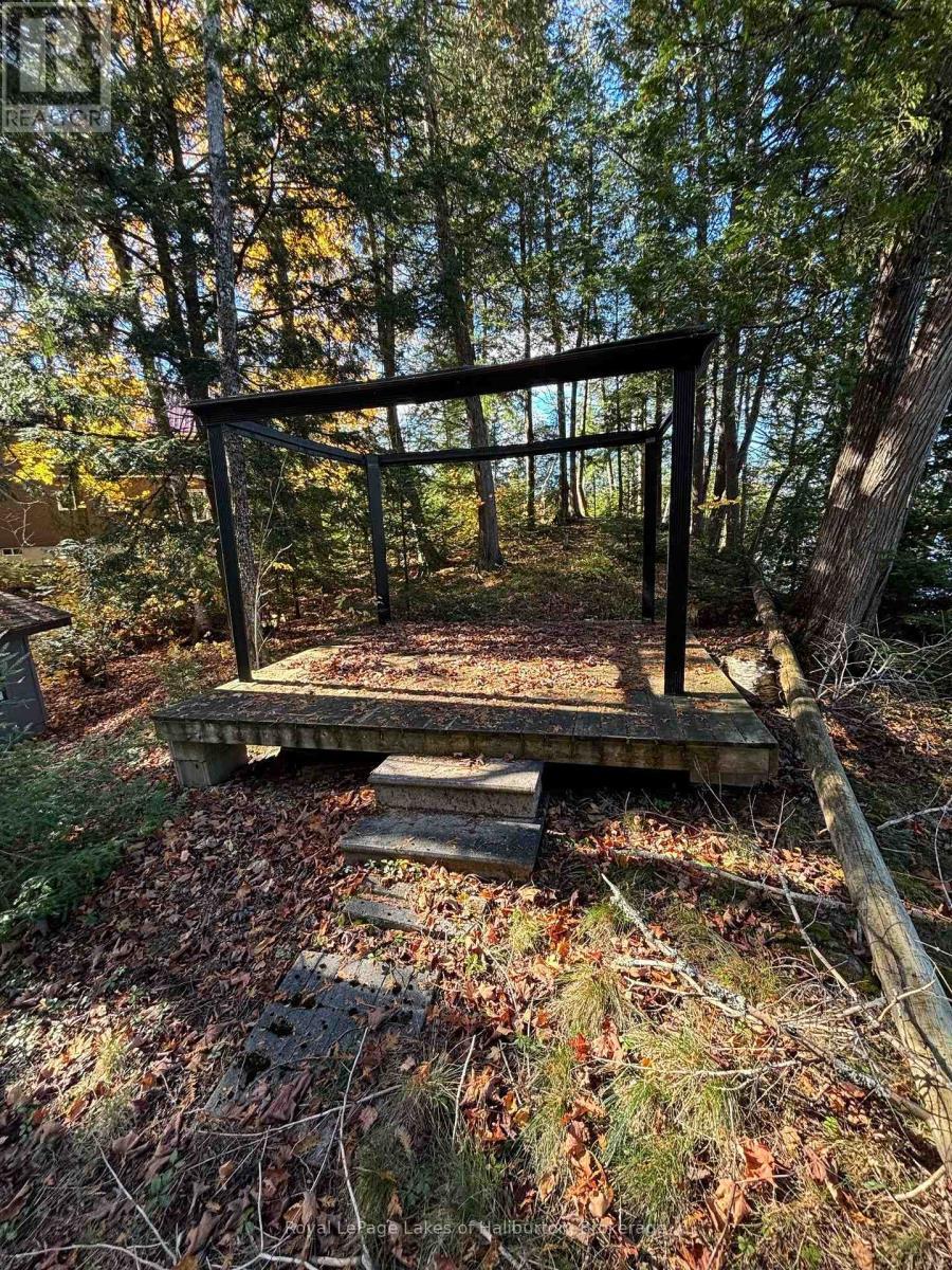 8 Cannonball Lane, Minden Hills (Snowdon), ON