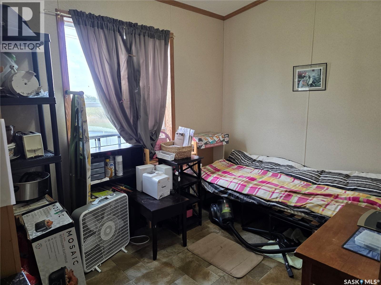 102 Herbert Street, Hawarden, SK