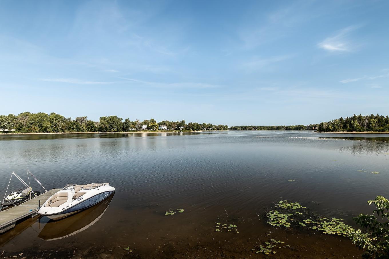 Accès au plan d'eau - 15215 Place Bellerive, Montréal (L'Île-Bizard/Sainte-Geneviève), QC - Outdoor With Body Of Water With View