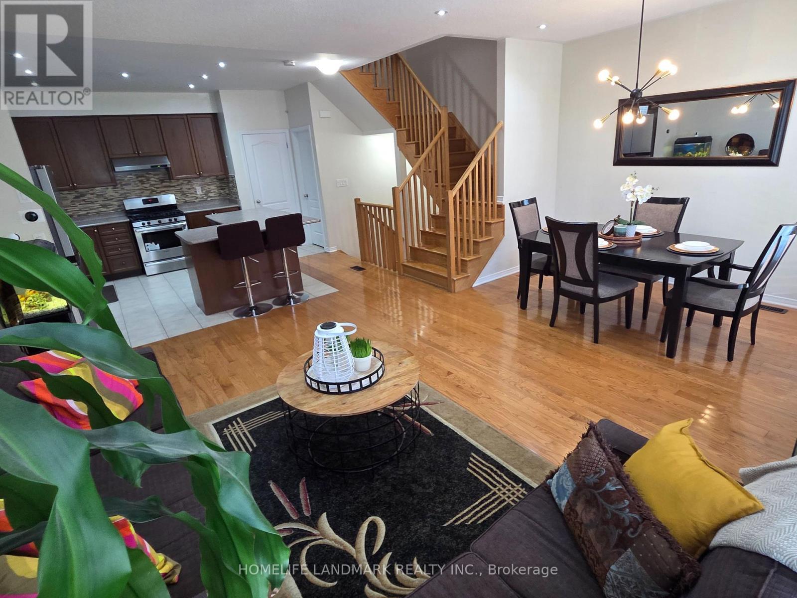 17 Birchfield Crescent, Caledon, ON - Indoor