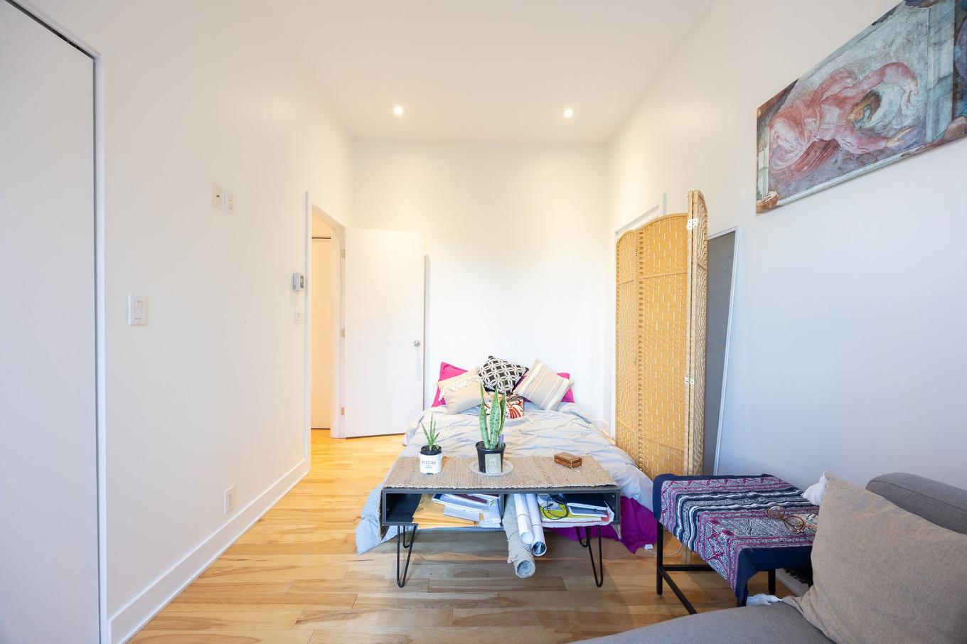 Chambre à coucher principale - 2165 Rue Sherbrooke E., Montréal (Le Plateau-Mont-Royal), QC - Indoor