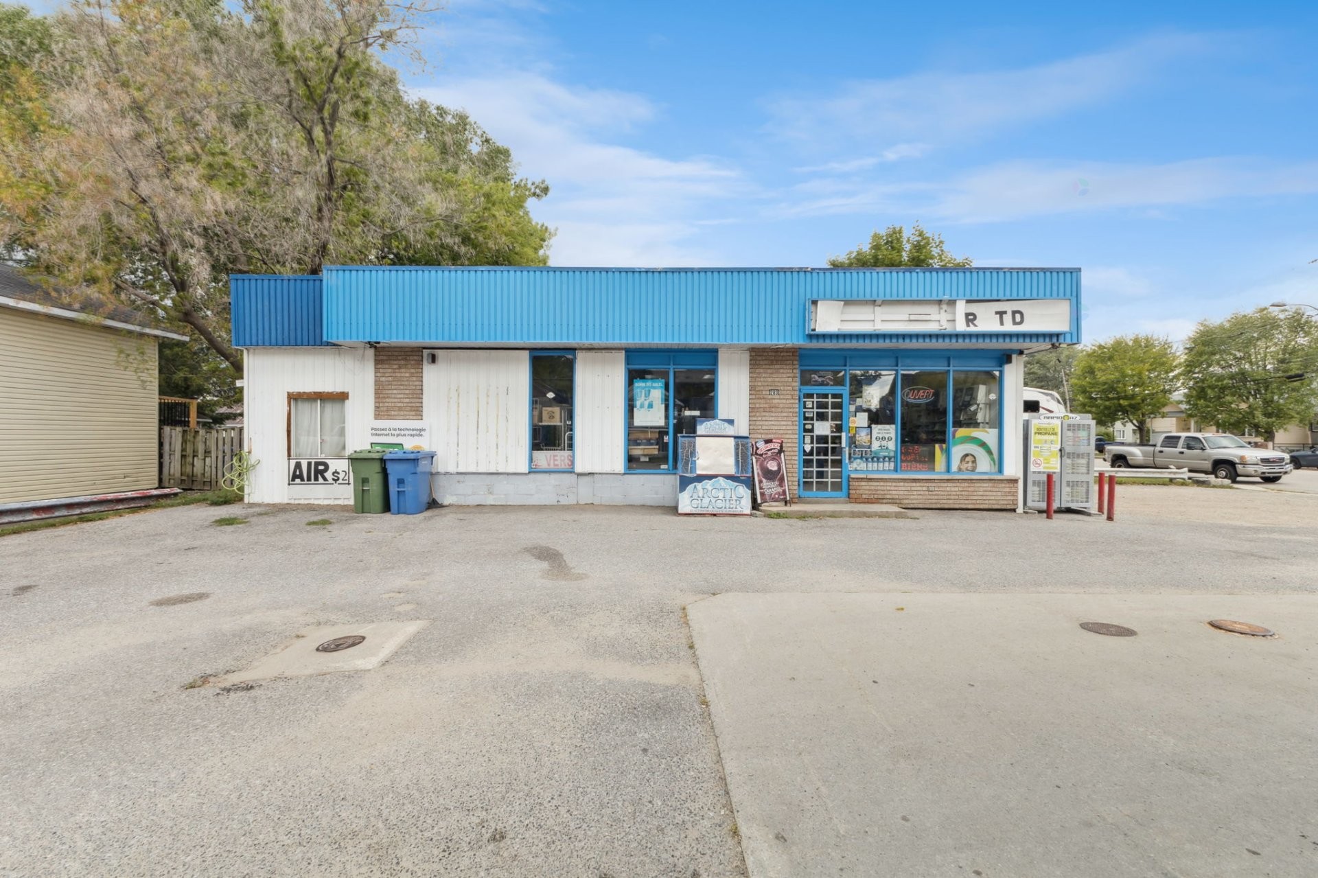 Façade - 283 Rue Victoria, Thurso, QC - Outdoor