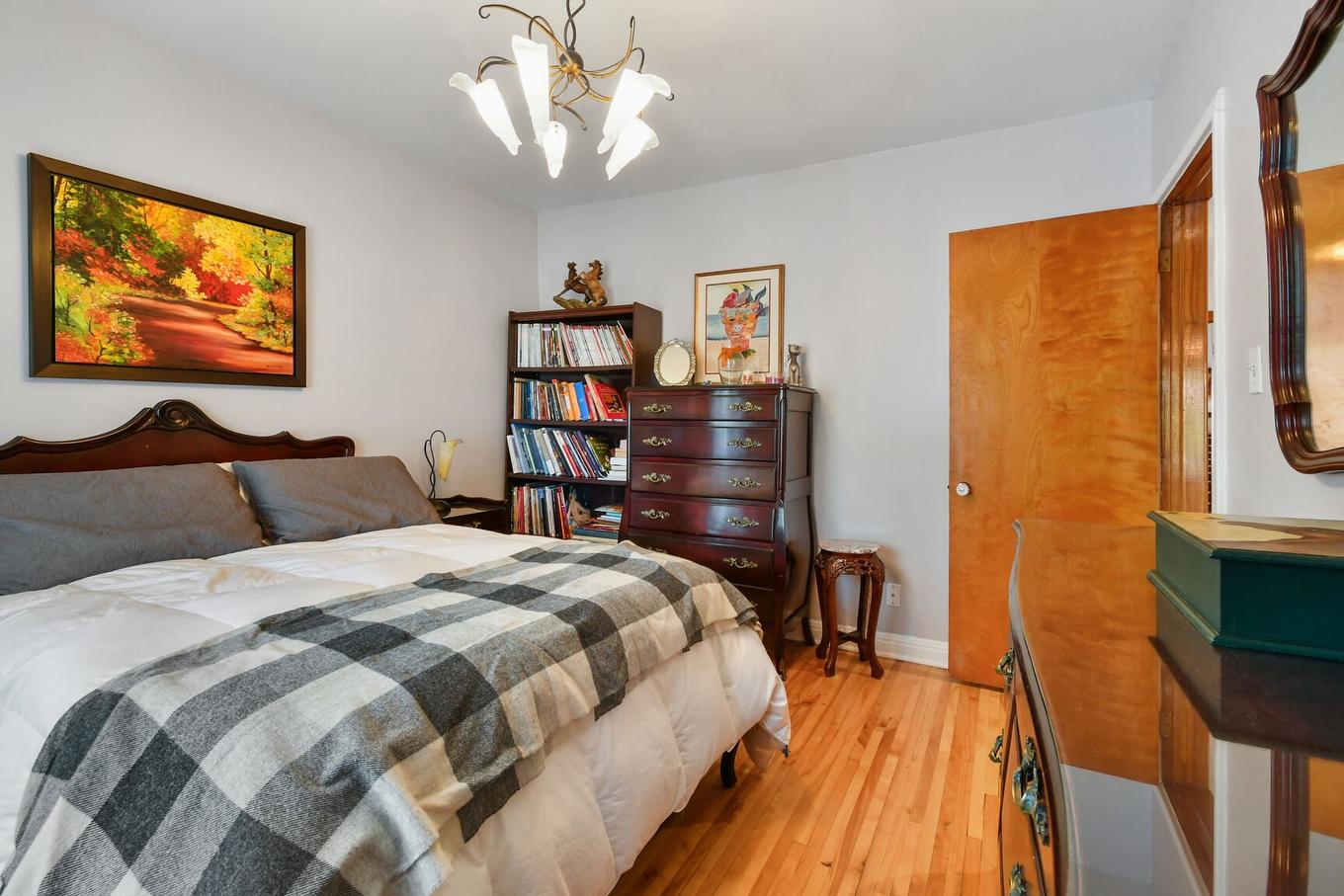 Chambre à coucher - 990 Rue Osborne, Montréal (Verdun/Île-Des-Soeurs), QC - Indoor Photo Showing Bedroom
