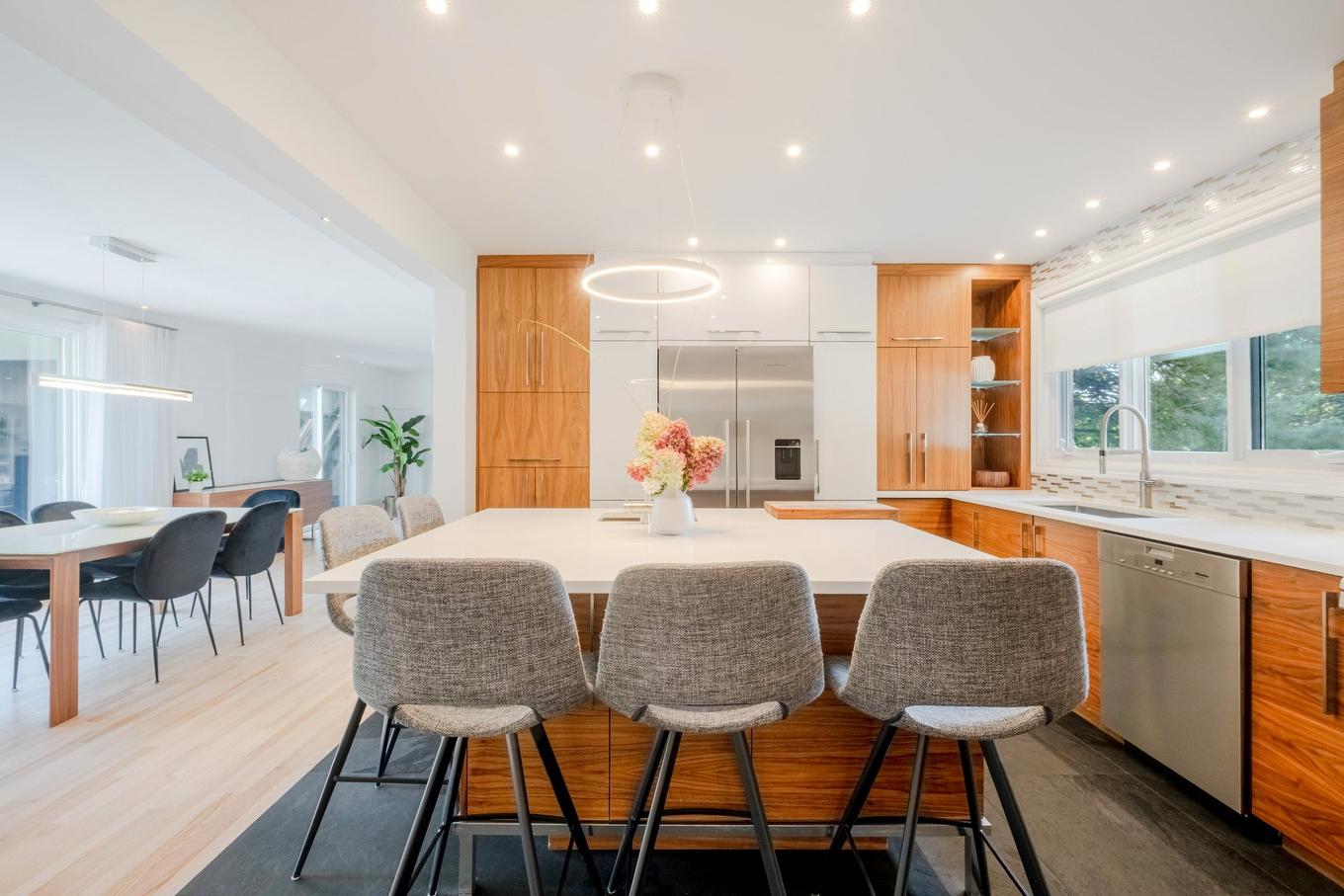 Kitchen - 480 Rue Montmagny, Sherbrooke (Les Nations), QC - Indoor Photo Showing Dining Room