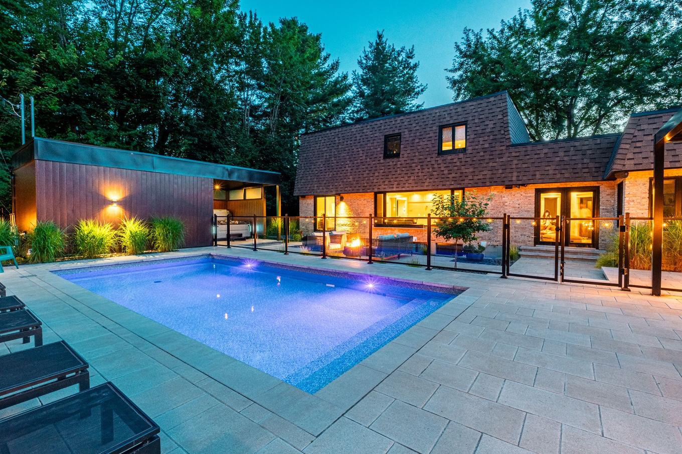 Pool - 480 Rue Montmagny, Sherbrooke (Les Nations), QC - Outdoor With In Ground Pool With Deck Patio Veranda