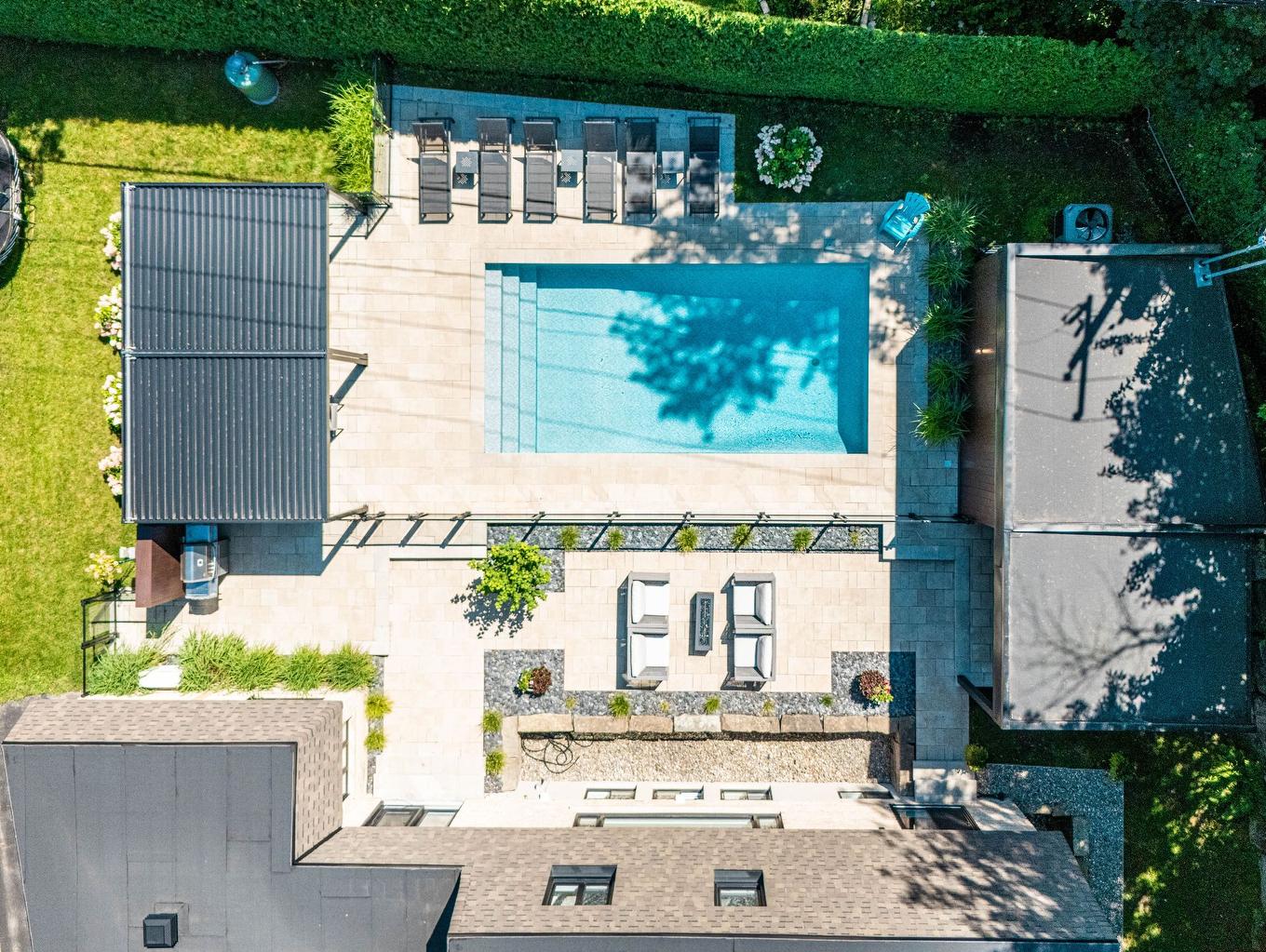 Overall view - 480 Rue Montmagny, Sherbrooke (Les Nations), QC - Outdoor With In Ground Pool