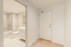 Ensuite bathroom -