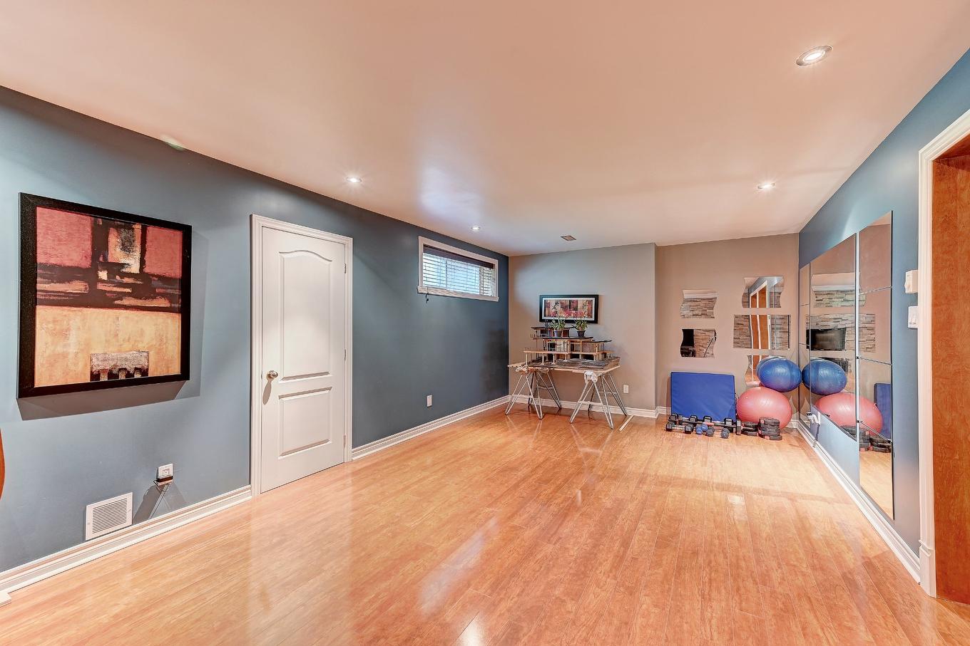 Playroom - 122 Rue Jean-De Ronceray, Carignan, QC - Indoor