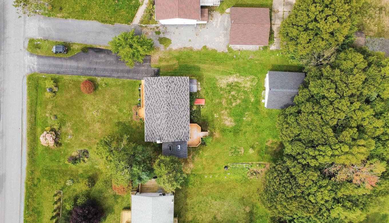 19 Walker Street, Lake Echo, NS