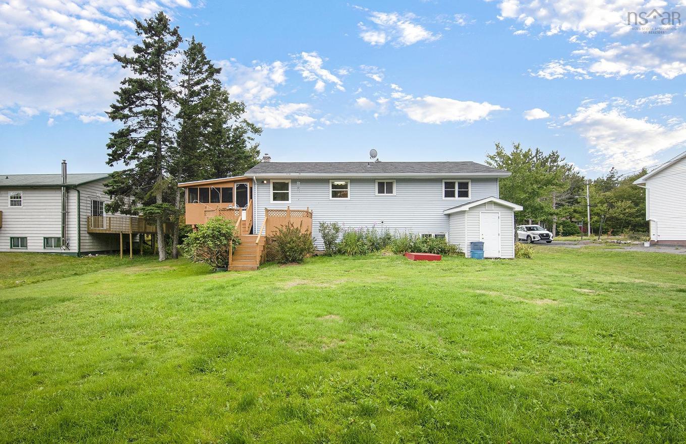 19 Walker Street, Lake Echo, NS