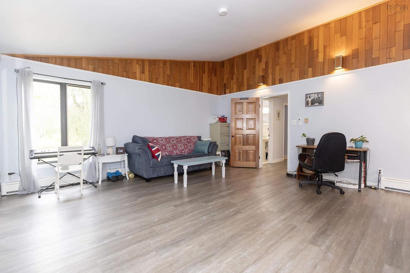 3 Shore Lane, Greenhill, NS