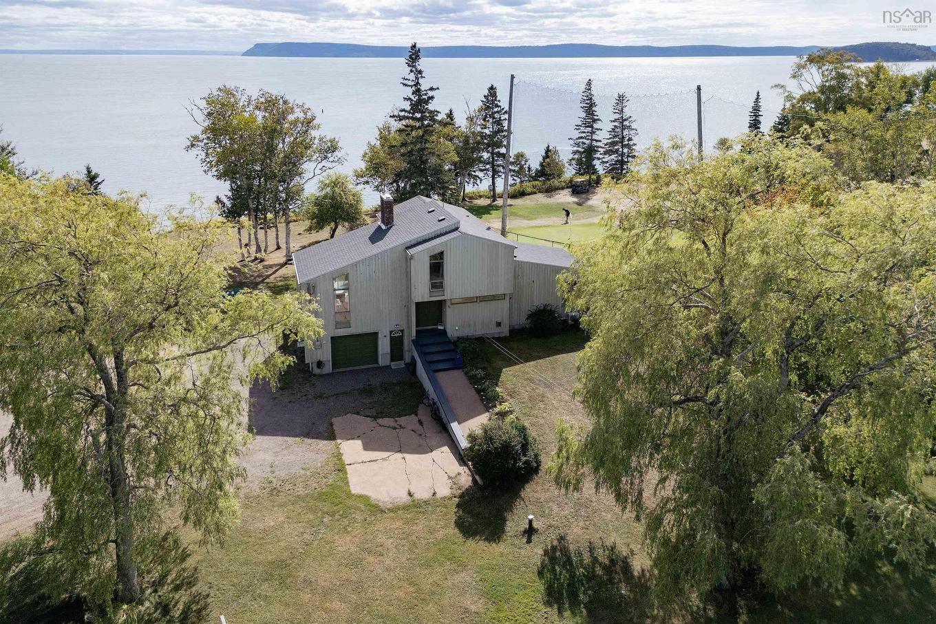 3 Shore Lane, Greenhill, NS