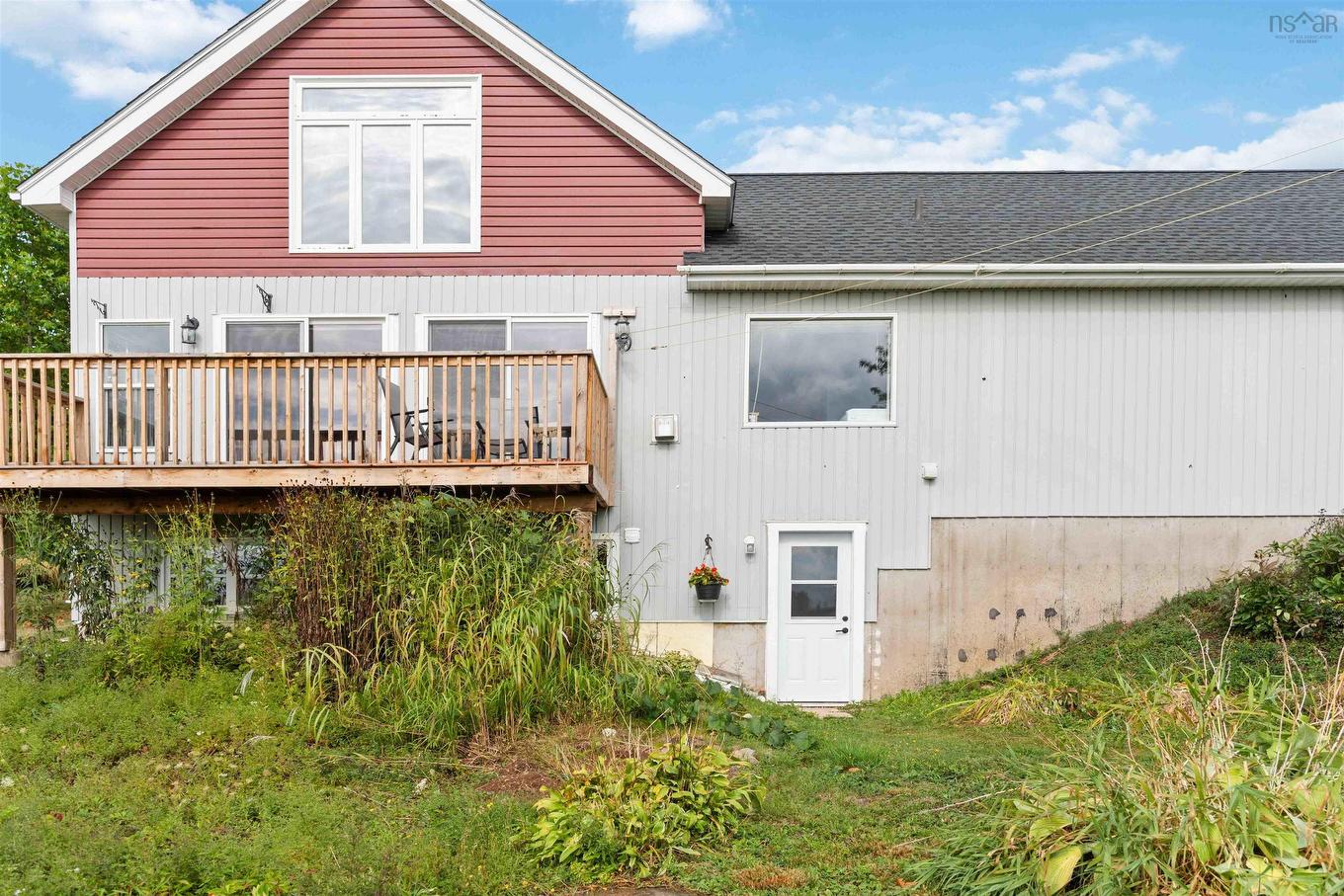 1381 1 Highway, Falmouth, NS