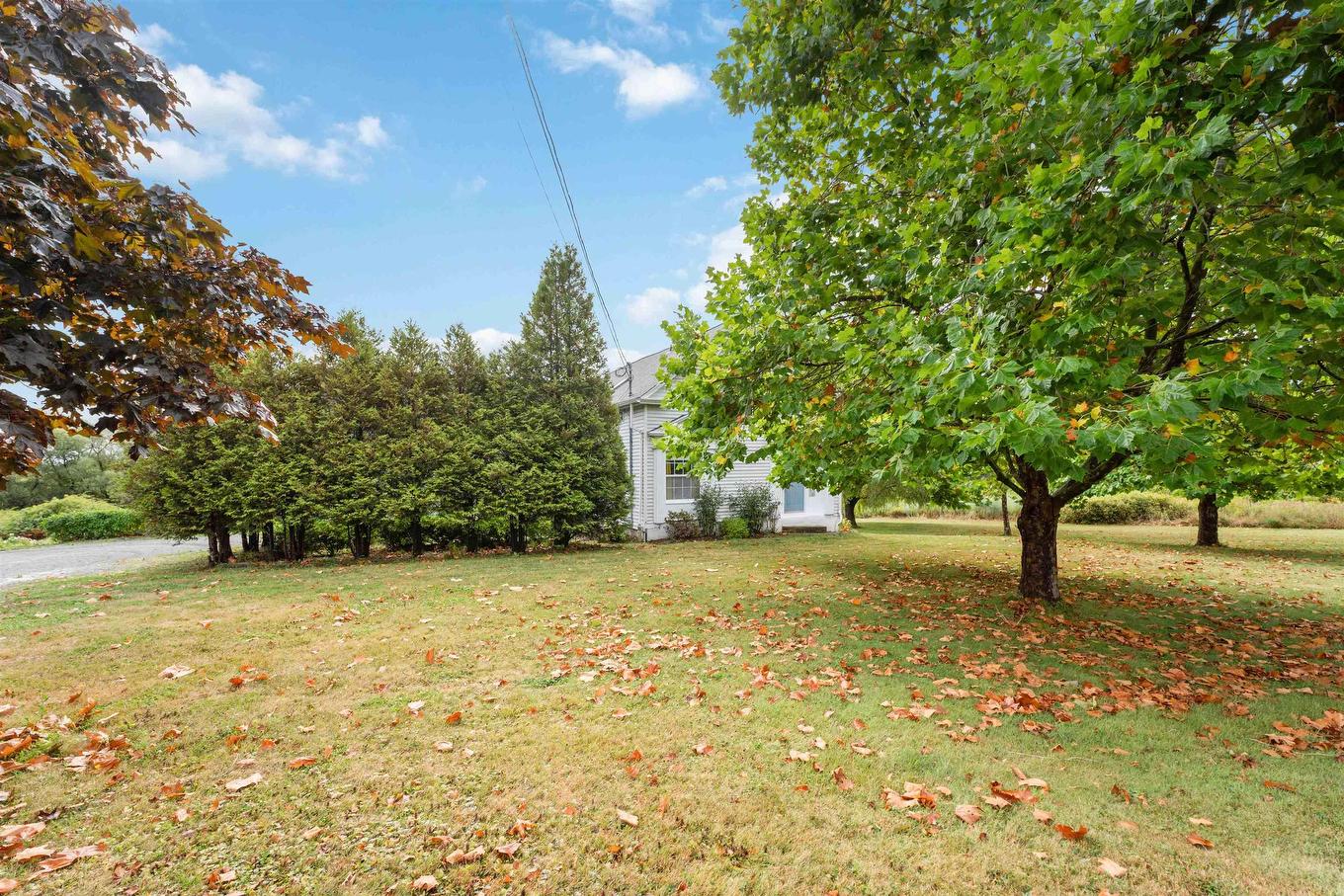 1381 1 Highway, Falmouth, NS