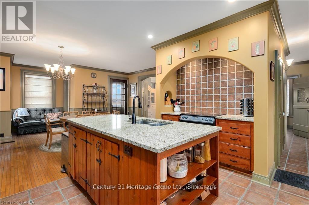 7387 County Rd 9, Greater Napanee (Greater Napanee), ON - Indoor Photo Showing Other Room