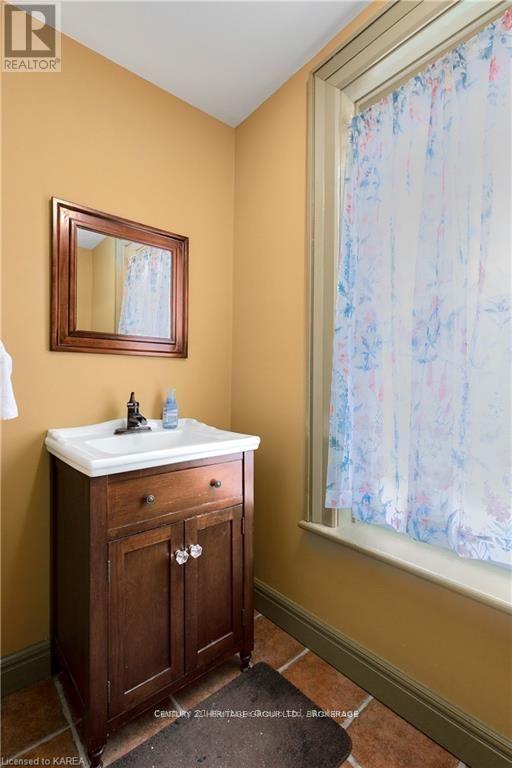 7387 County Rd 9, Greater Napanee (Greater Napanee), ON - Indoor