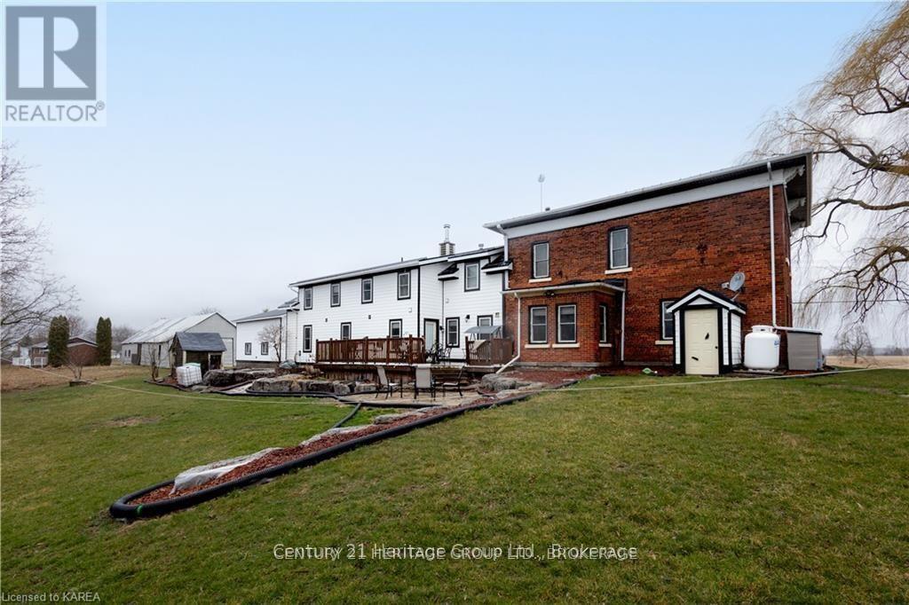 7387 County Rd 9, Greater Napanee (Greater Napanee), ON - Outdoor