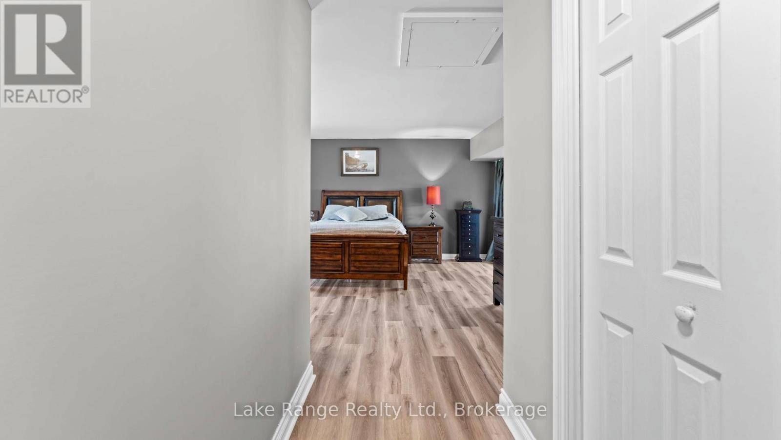 Huge primary bedroom with two walk-in closets - 3622 Highway 21, Kincardine, ON - Indoor Photo Showing Other Room