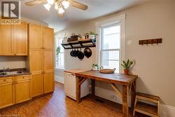 Lower unit Kitchen -