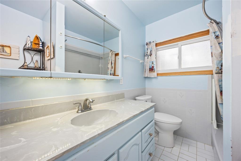 957 Burr Street, Sarnia, ON