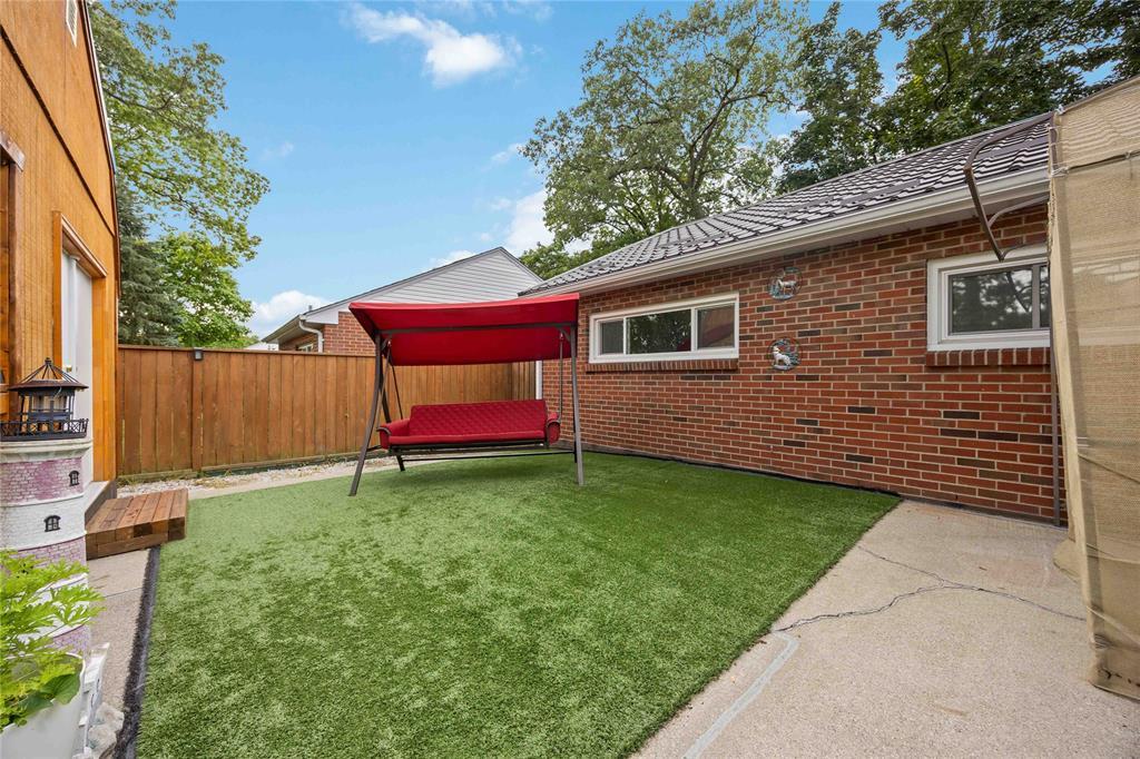 957 Burr Street, Sarnia, ON