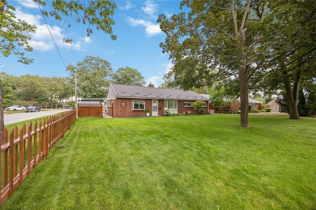 957 Burr Street, Sarnia, ON