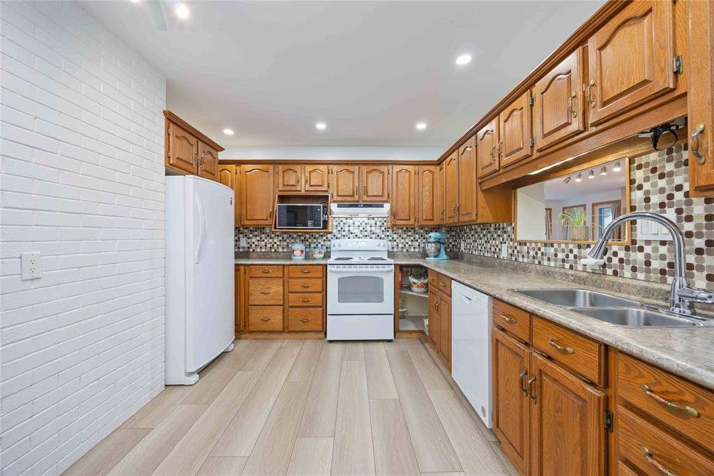 957 Burr Street, Sarnia, ON