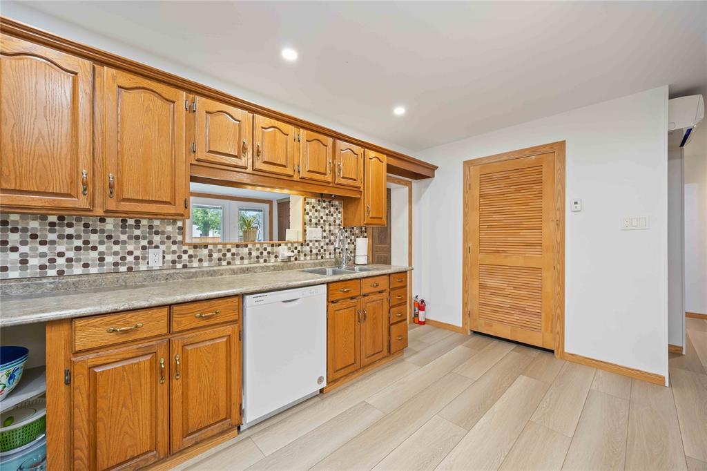 957 Burr Street, Sarnia, ON