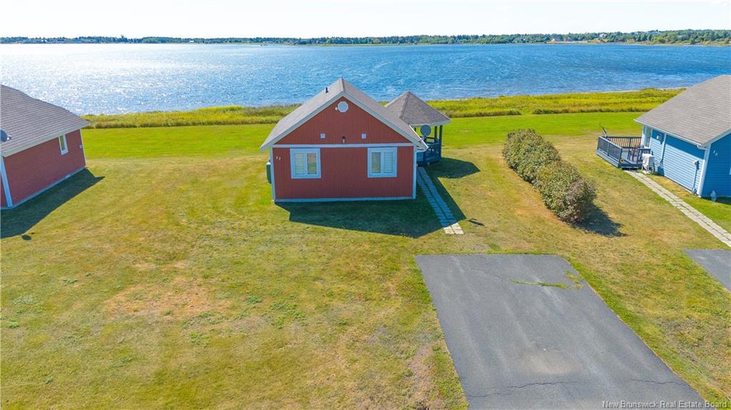 11 Rue De La Marée St, Tracadie, NB