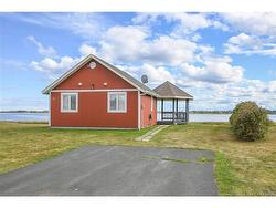 11 rue de la Marée ST Tracadie, NB E1X 4S9