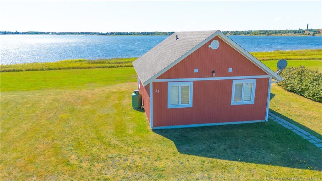 11 Rue De La Marée St, Tracadie, NB