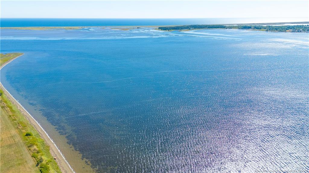 11 Rue De La Marée St, Tracadie, NB