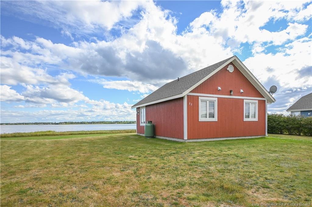 11 Rue De La Marée St, Tracadie, NB