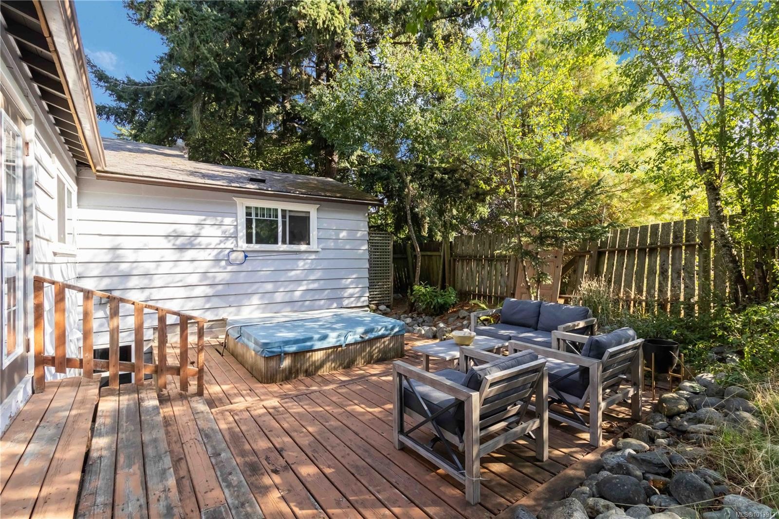 A-3365 Painter Rd, Colwood, BC