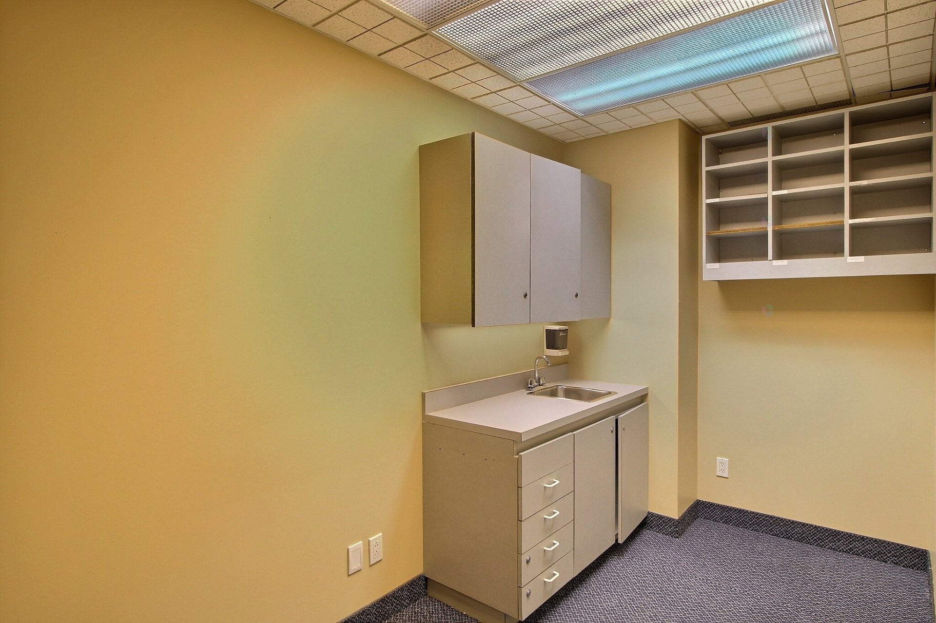 Interior - 300-19 Rue Gamble O., Rouyn-Noranda, QC - Indoor Photo Showing Laundry Room