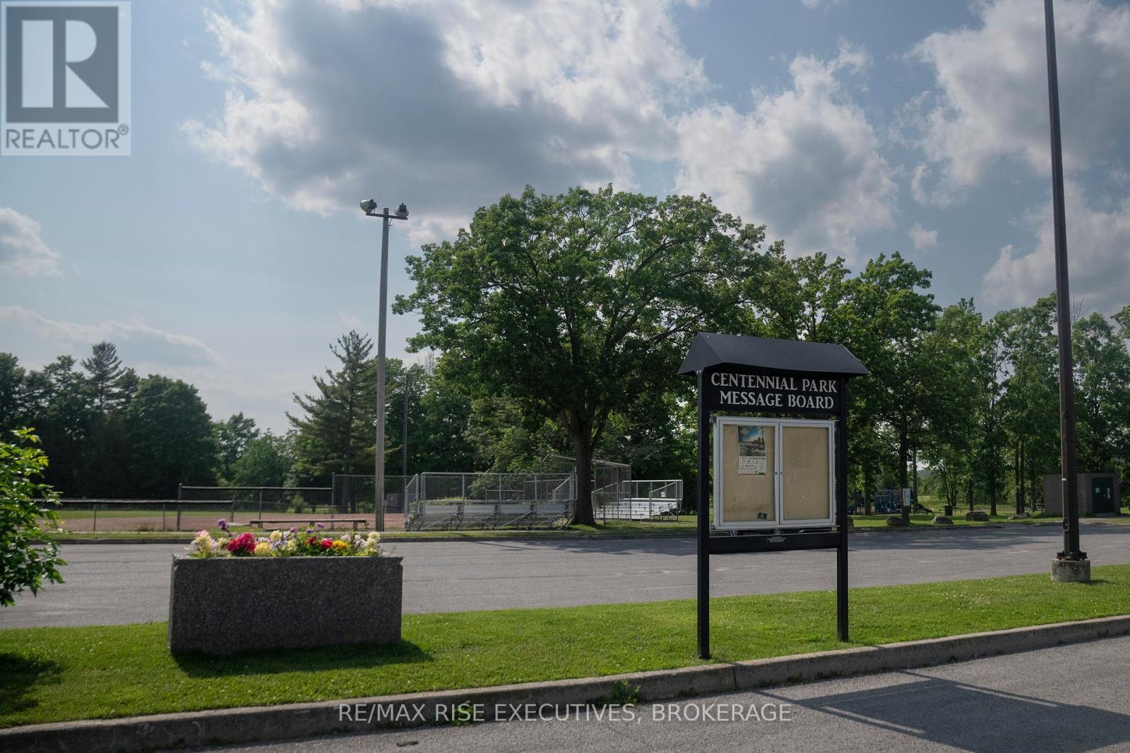 Pt Lt 7-8 Notre Dame Street, South Frontenac (Frontenac South), ON