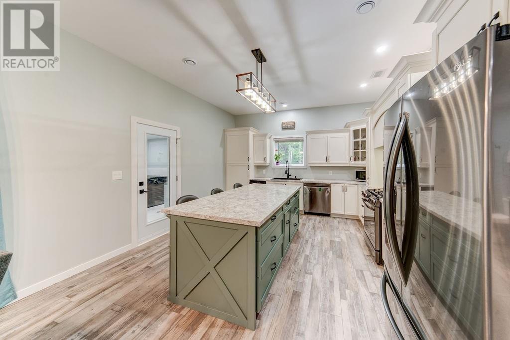 264 Lakeview Drive, Alban, ON - Indoor Photo Showing Kitchen
